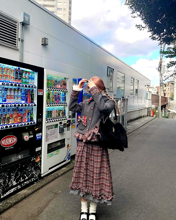 gakioyo instagram image archive image