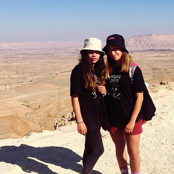 romi_henenson instagram image archive image