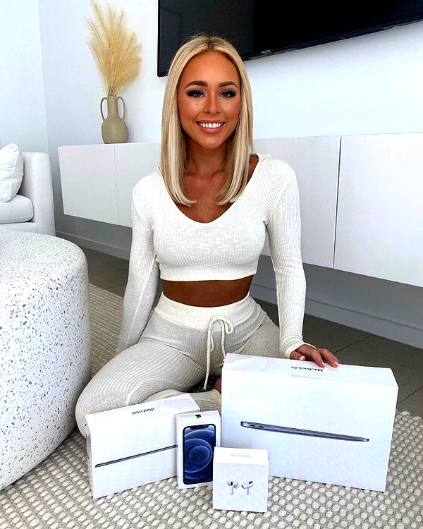 allieauton instagram image archive image
