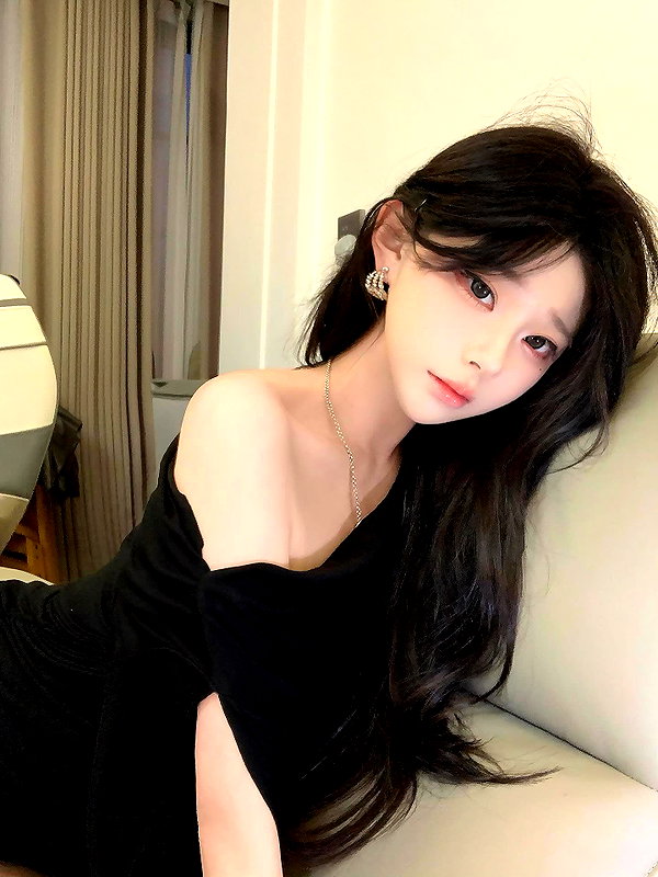 yingyinng_ instagram image archive image