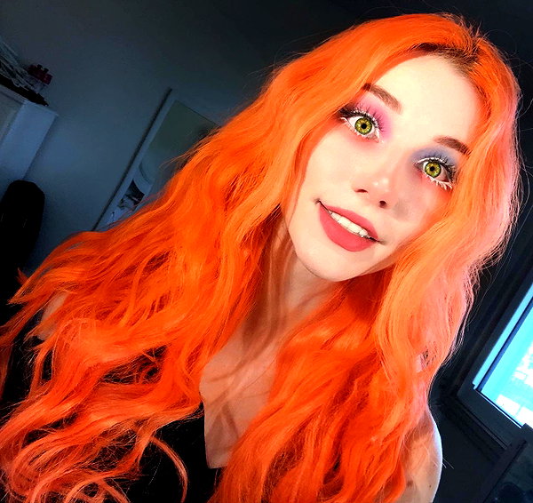 danielle.mercedie instagram image archive image