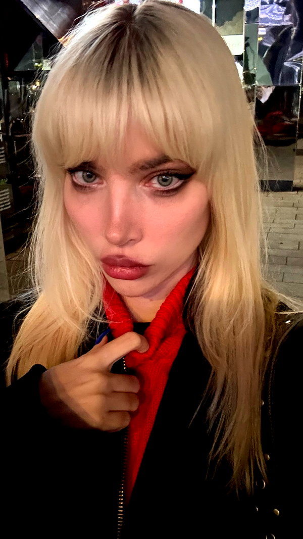 anya4everr instagram image archive image