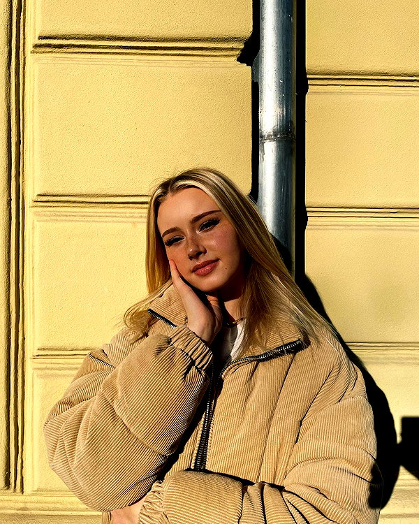lilih instagram image archive image