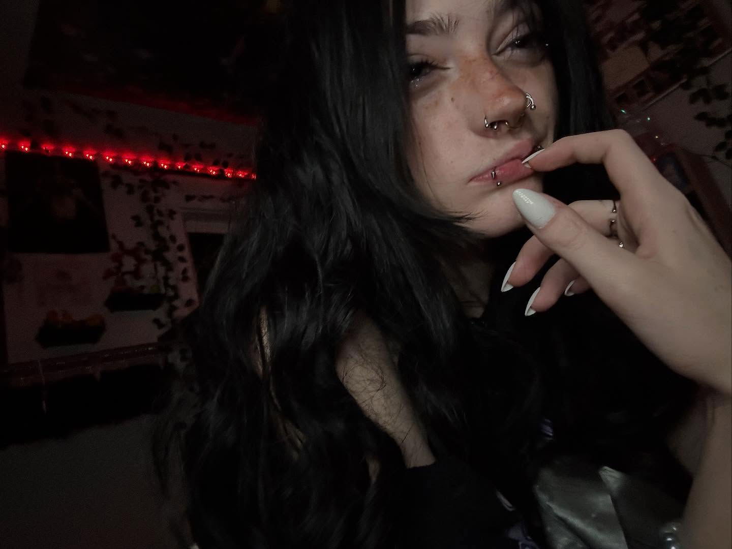 _animechika_ instagram image archive image