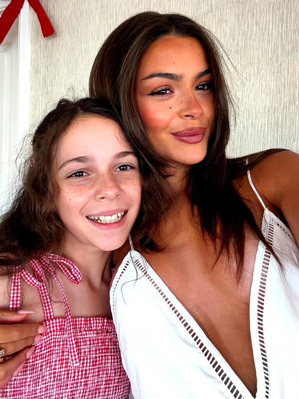 oliviaphillipps instagram image archive image