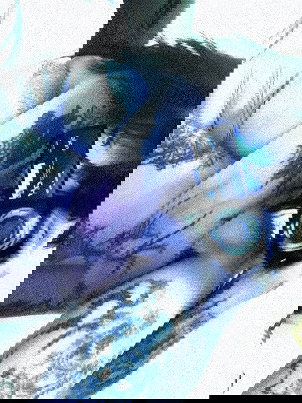 zommmbri zommmbri archive image