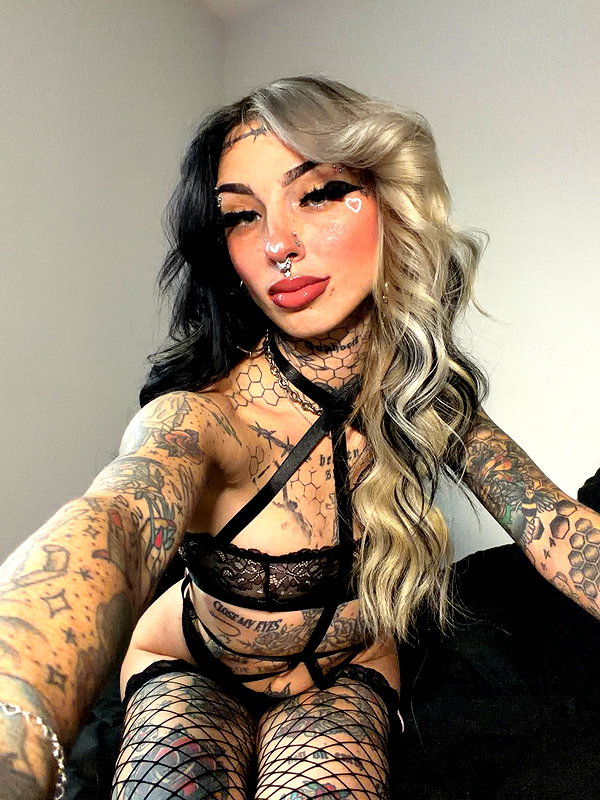 cruellamorgan instagram image archive image
