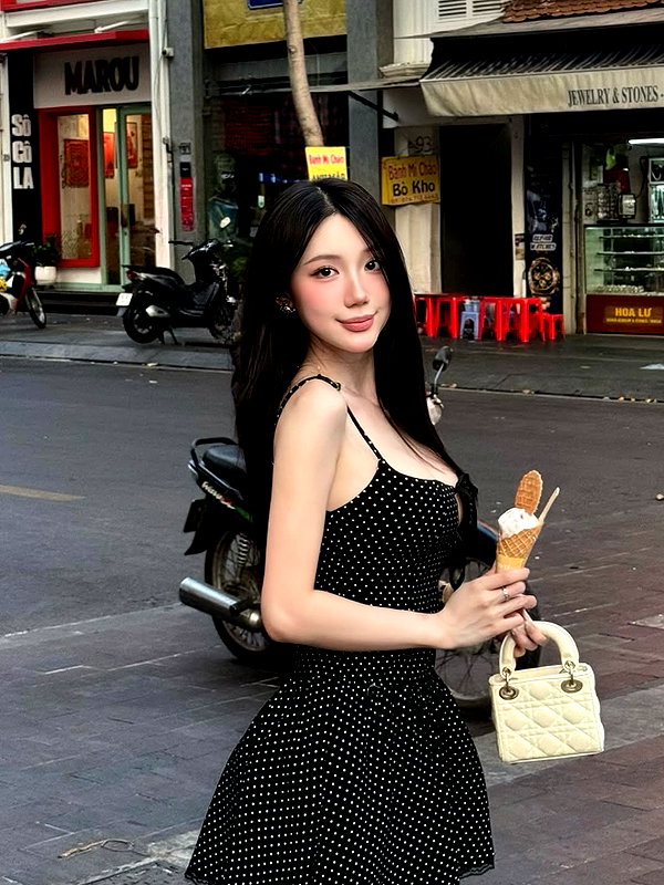 lyhythuedoxinh instagram image archive image