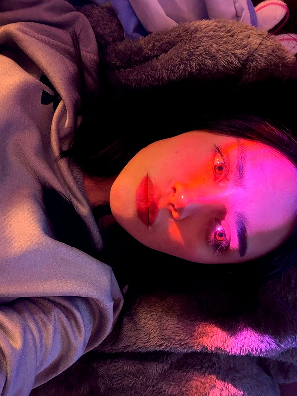 helikoous instagram image archive image