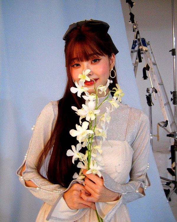 dear.zia instagram image archive image