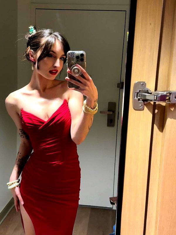 beebeeasmr18 instagram image archive image