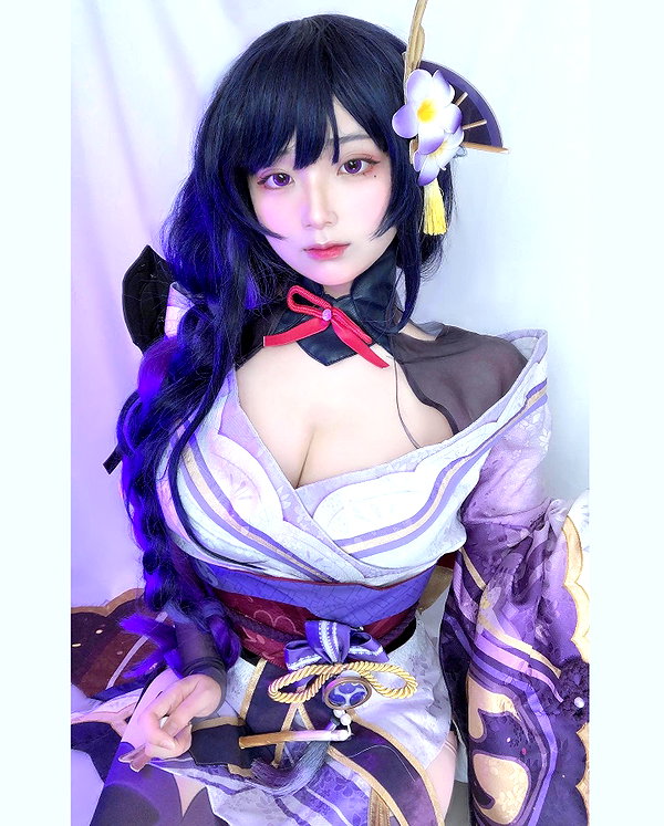 purinn_cos instagram image archive image