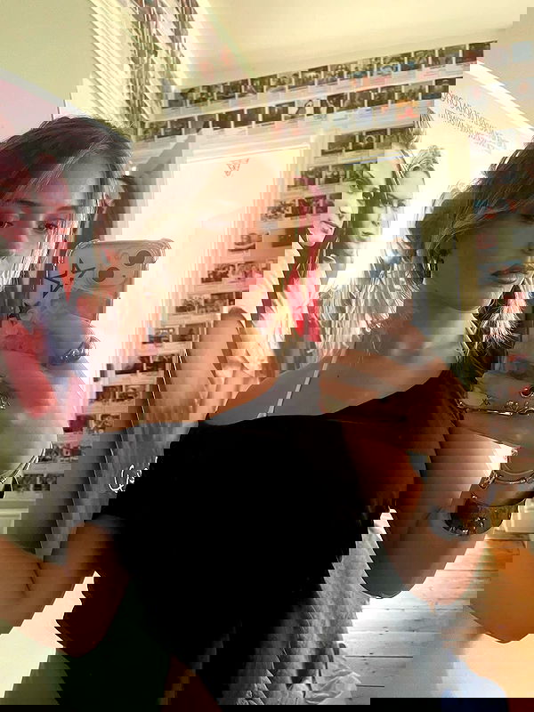 kitty.elliss kitty.elliss archive image