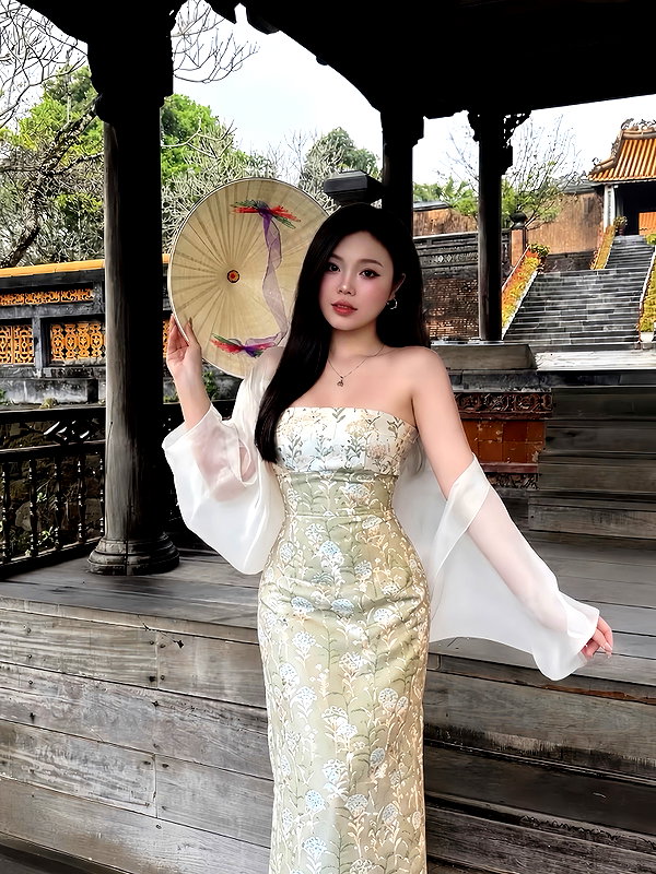 lyhythuedoxinh instagram image archive image