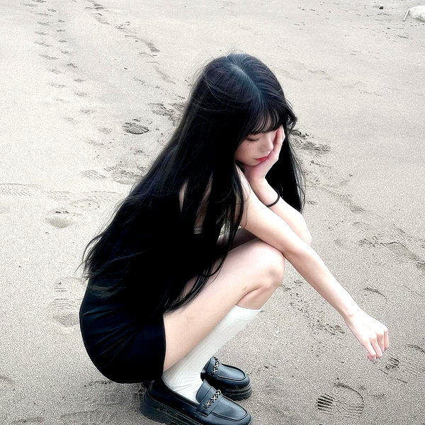 ynnu1sa instagram image archive image