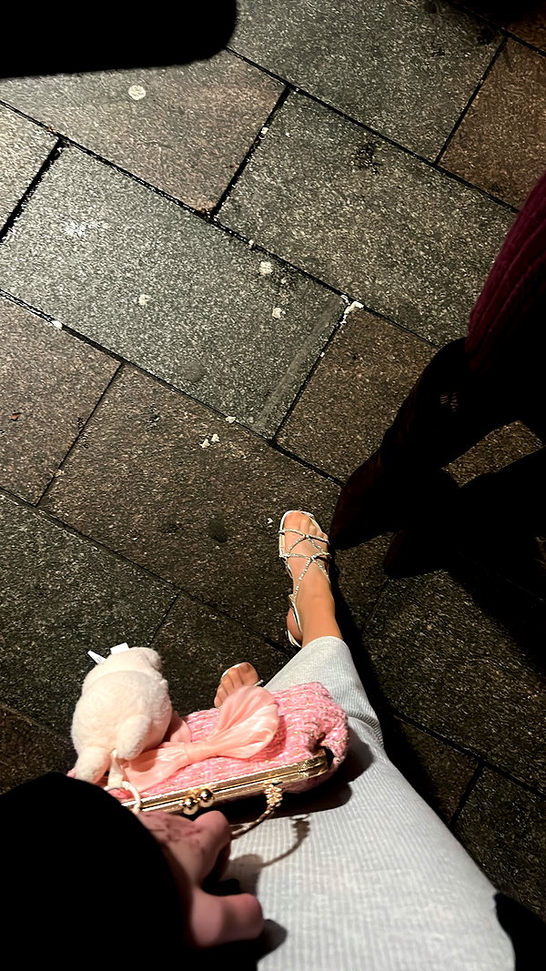 ellerumii instagram image archive image