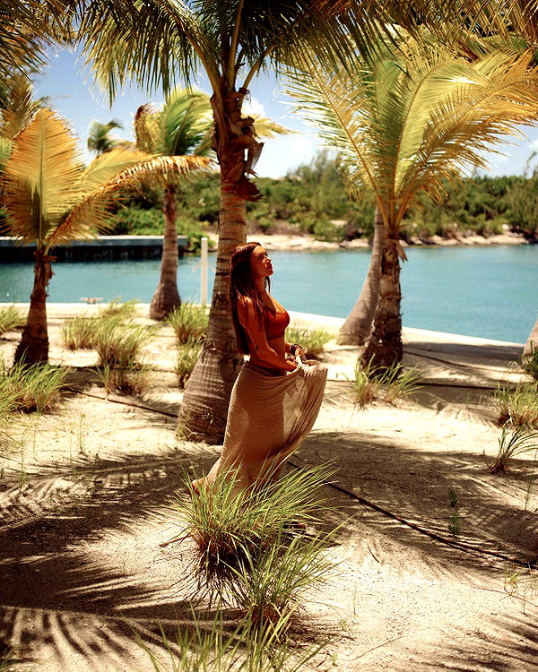 staskaranikolaou instagram image archive image