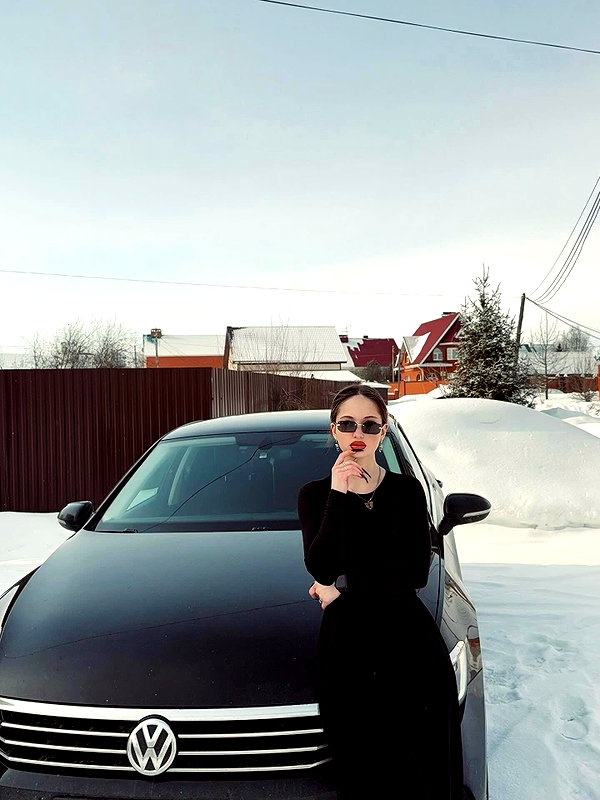 liisonnya instagram image archive image