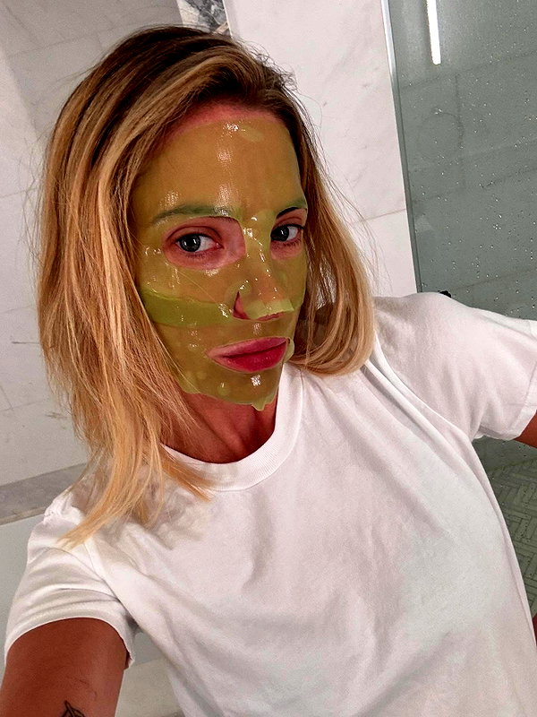 ashleybenson instagram image archive image