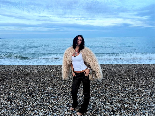 karolinaawasik instagram image archive image