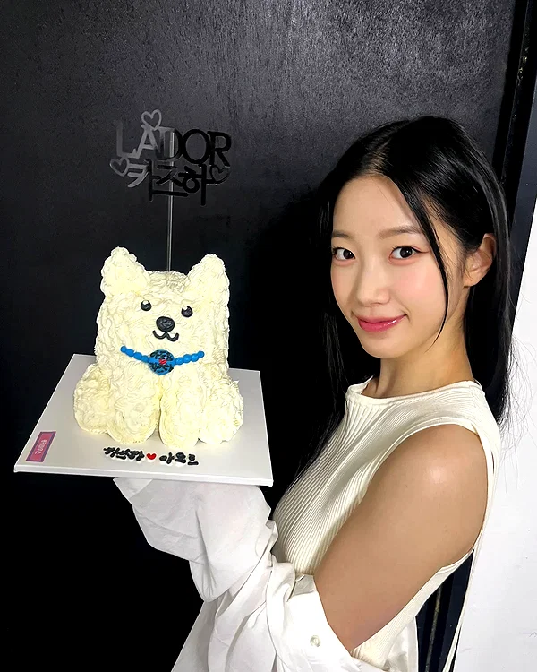 zuhazana instagram image archive image