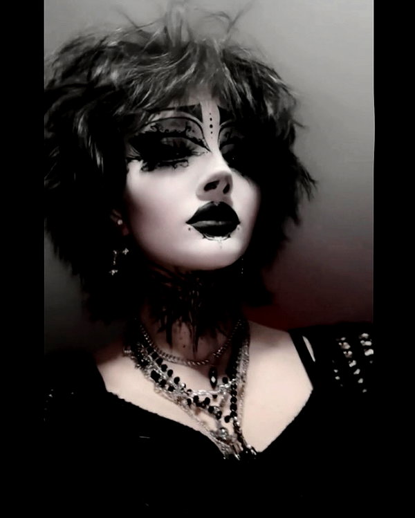 darkblueyoshii instagram image archive image