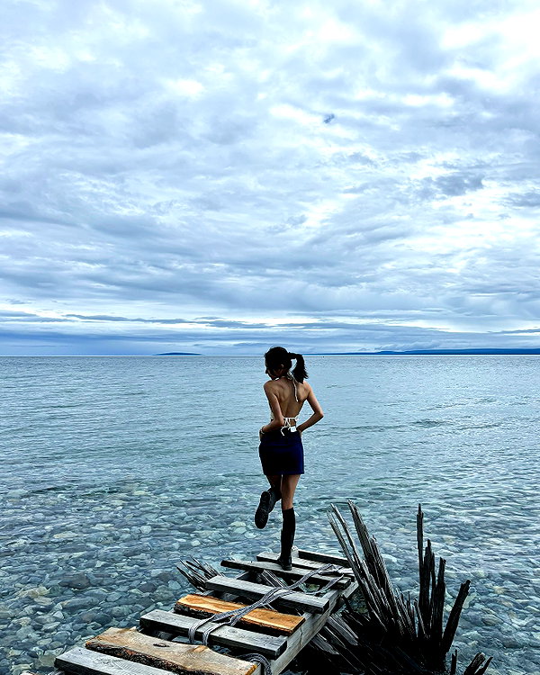 indra0102_ instagram image archive image