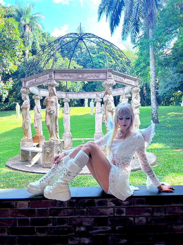 jadelaverne instagram image archive image