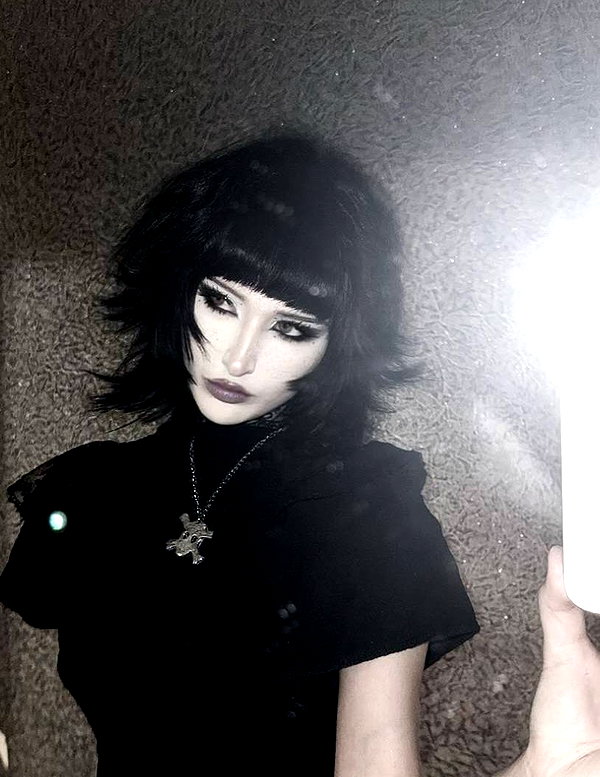 Archived image from @kk3tr1n4 on Instagram