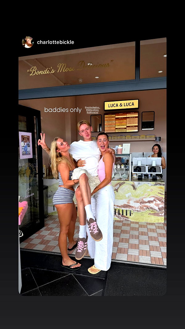 sophadophaa_ instagram image archive image