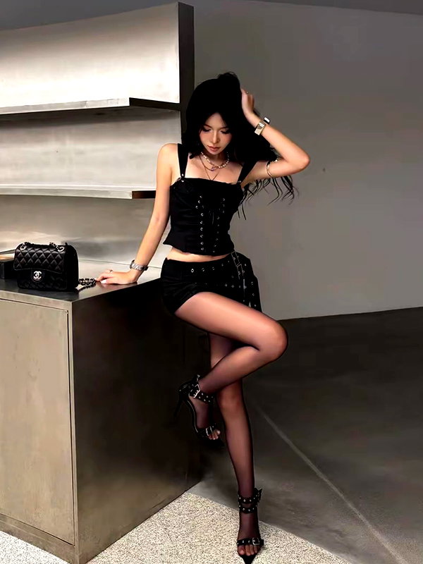 lyhythuedoxinh instagram image archive image