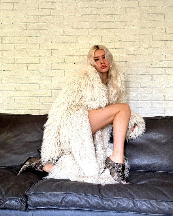 girlcalledluca instagram image archive image