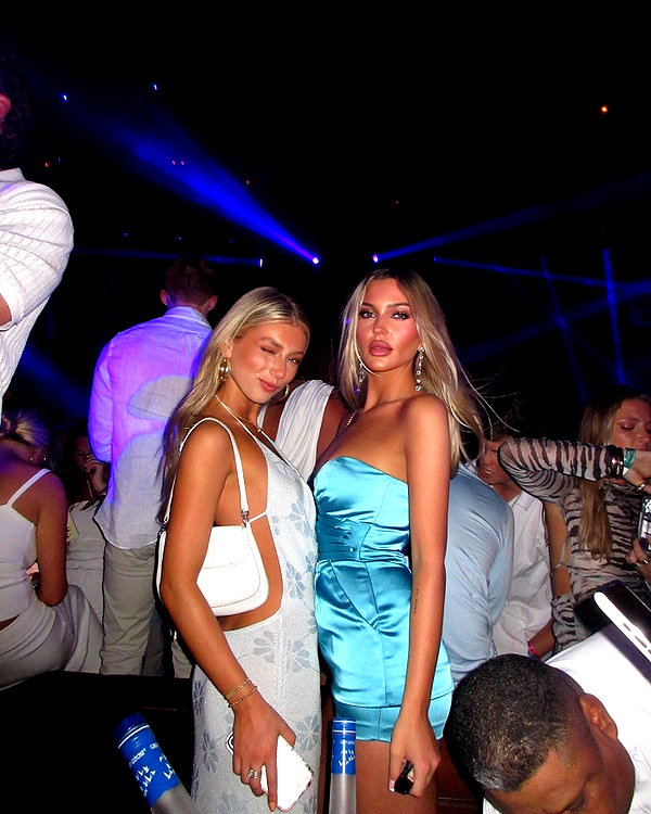lizrrossi instagram image archive image