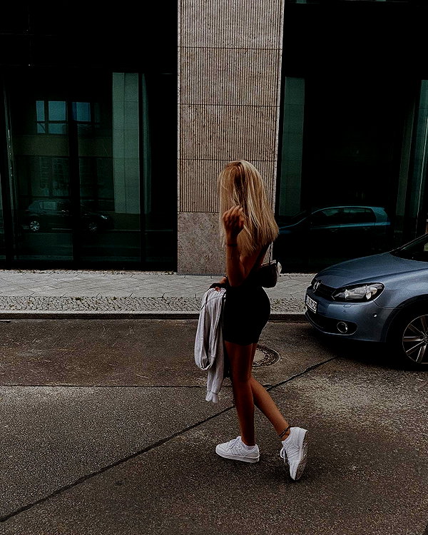 lilih instagram image archive image