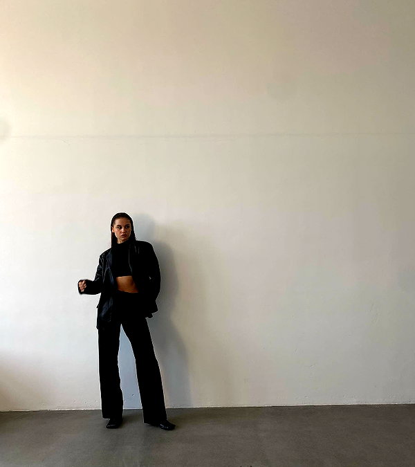 veroni22ka instagram image archive image