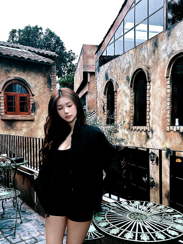 _wiyc.knz instagram image archive image