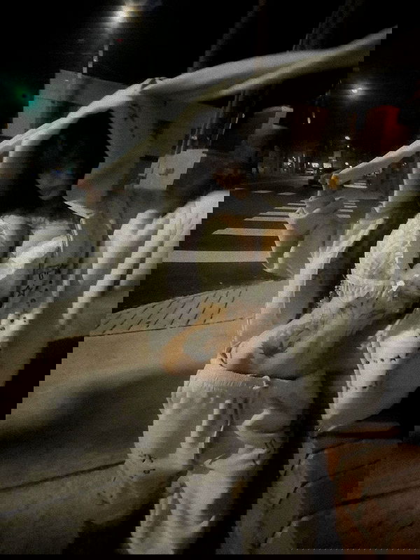 zommmbri zommmbri archive image