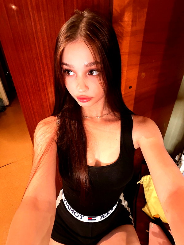 arti_0._.0 instagram image archive image