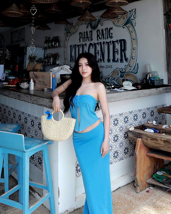 lyhythuedoxinh instagram image archive image
