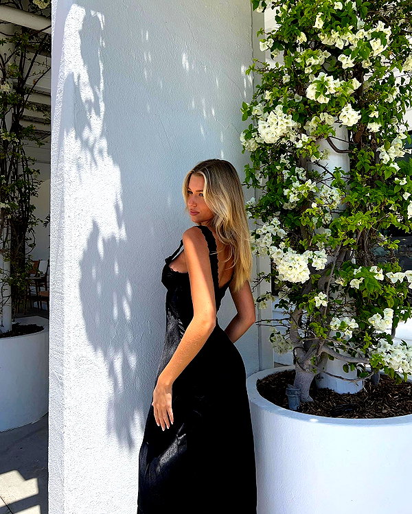 sophiebatzloff instagram image archive image