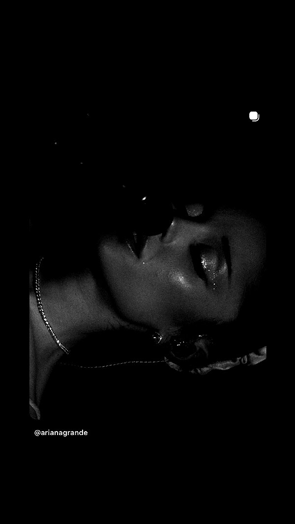 arianagrande instagram image archive image