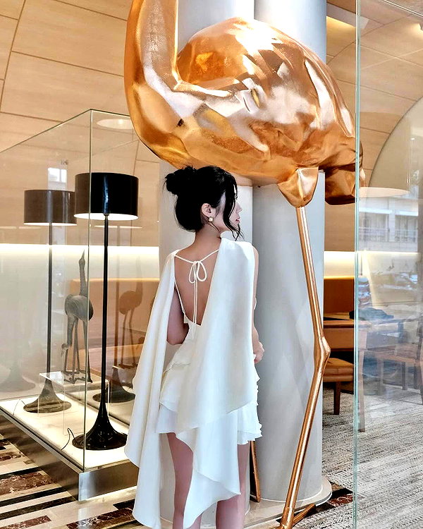 lyhythuedoxinh instagram image archive image