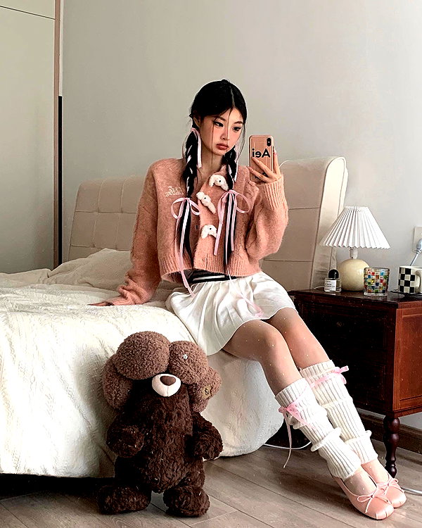 ll.lu1s instagram image archive image