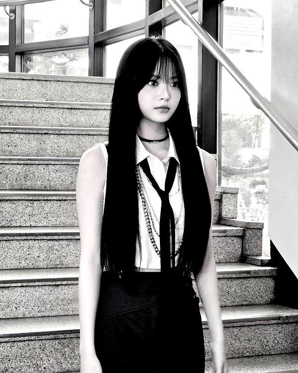 hhh.e_c.v instagram image archive image