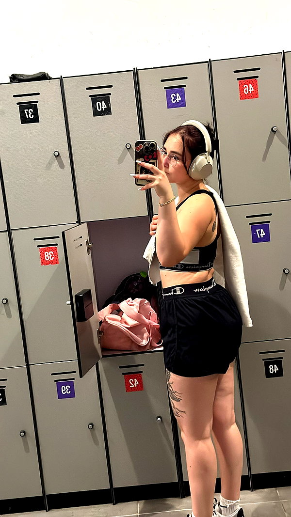 _dafi_lu instagram image archive image