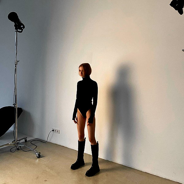 veroni22ka instagram image archive image