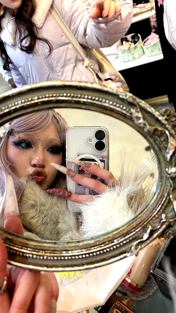 angelwithashotgunxx instagram image archive image