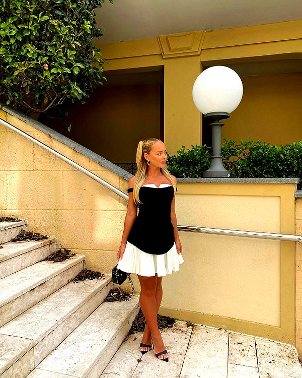 allieauton instagram image archive image