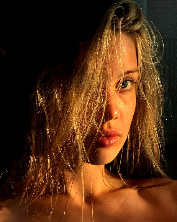 anna.utka22 instagram image archive image