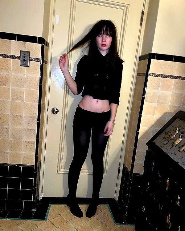 luckyme483 instagram image archive image